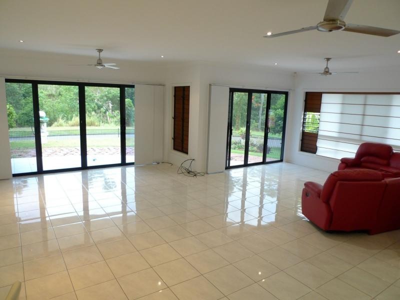 1 Teak Place, Douglas QLD 4814