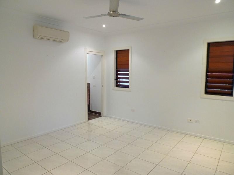 1 Teak Place, Douglas QLD 4814