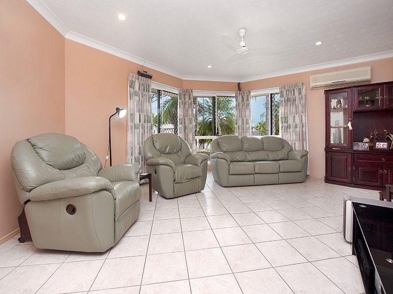 5 Tartan Place, Rasmussen QLD 4815