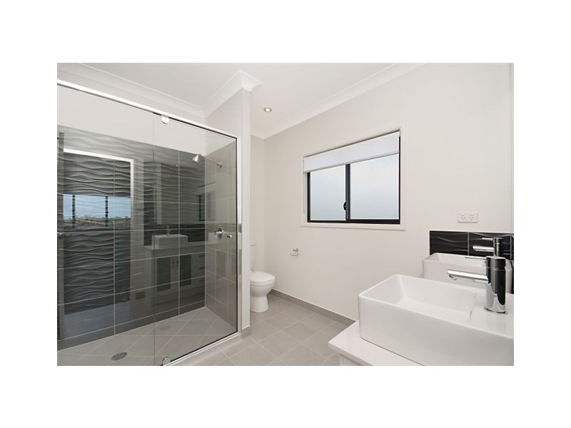 7 Yanooa Court, Bushland Beach QLD 4818