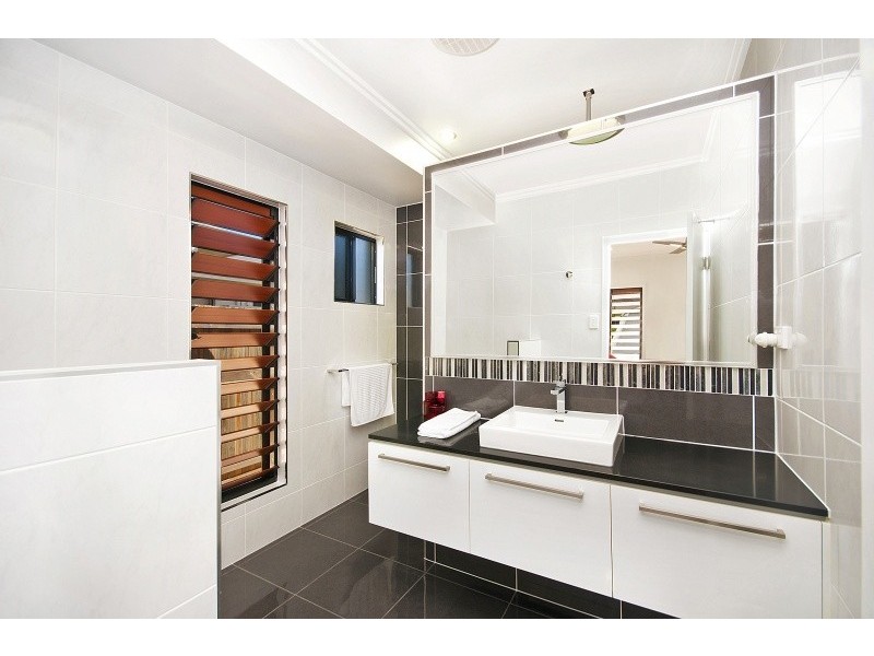 14 Elford Place, Mount Louisa QLD 4814