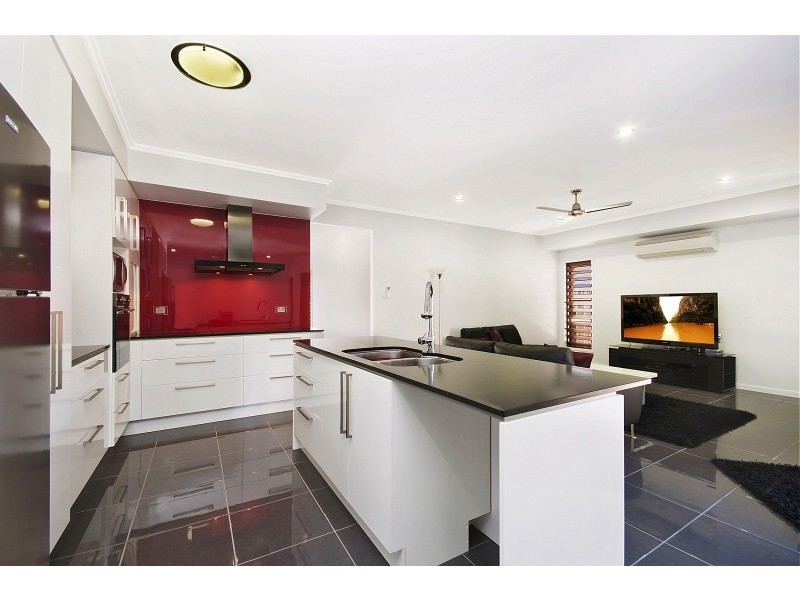 14 Elford Place, Mount Louisa QLD 4814