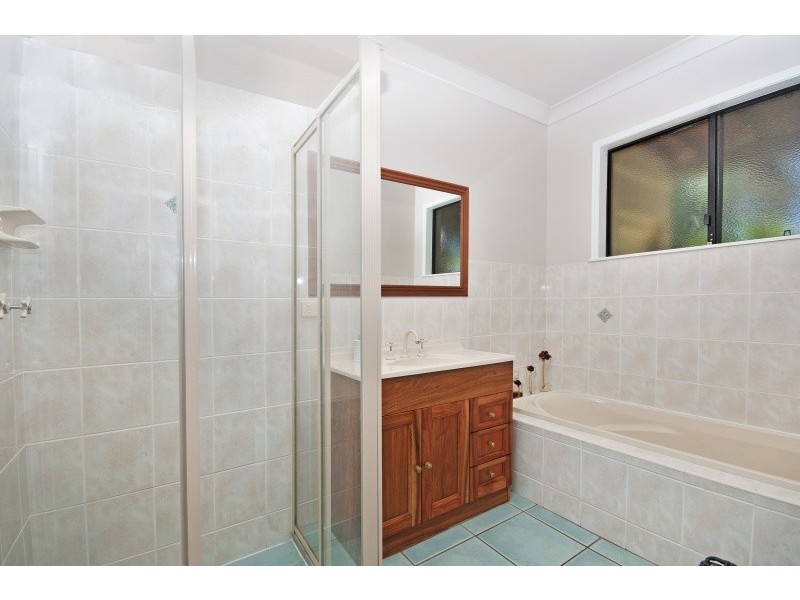 7 Melia Court, Bushland Beach QLD 4818