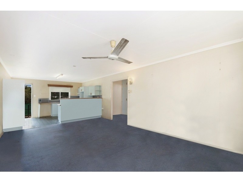 1/219 Charles Street, Heatley QLD 4814