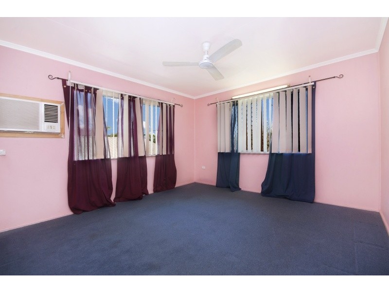 1/219 Charles Street, Heatley QLD 4814