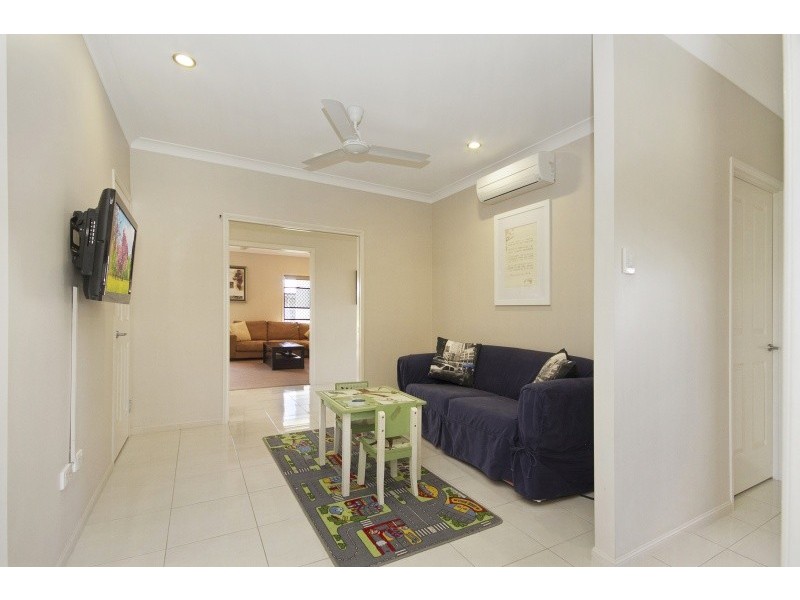 31 Shoalmarra Drive, Mount Low QLD 4818