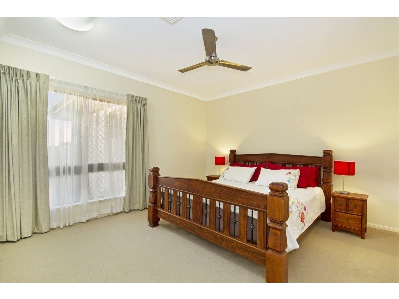 39 Shoalmarra Drive, Mount Low QLD 4818
