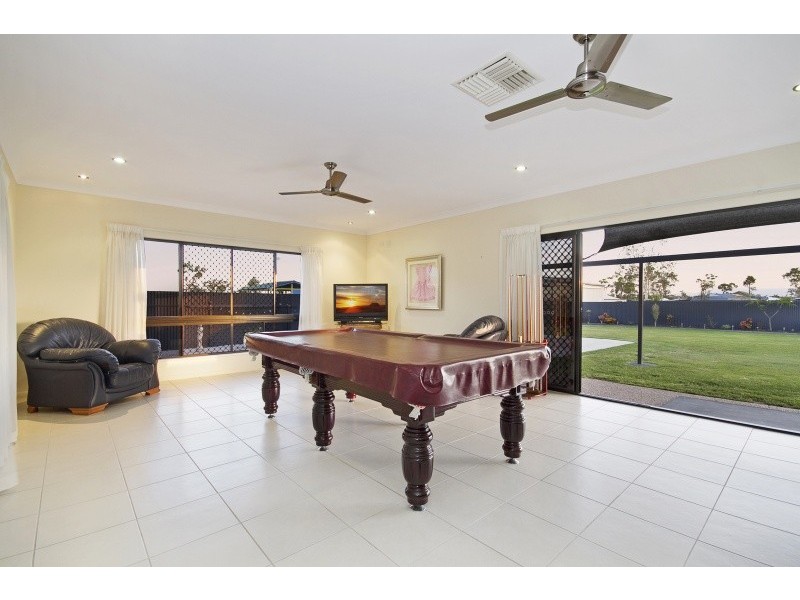 39 Shoalmarra Drive, Mount Low QLD 4818