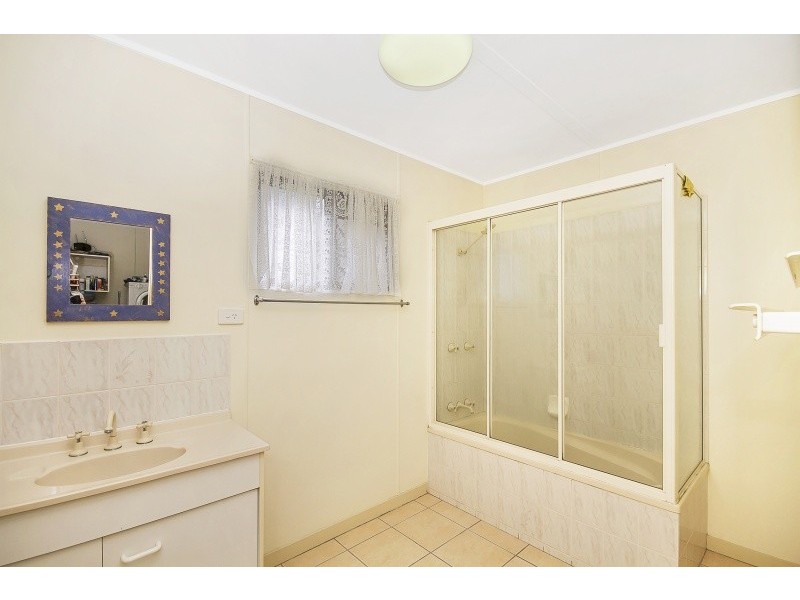 14 Grant Crescent, Alice River QLD 4817