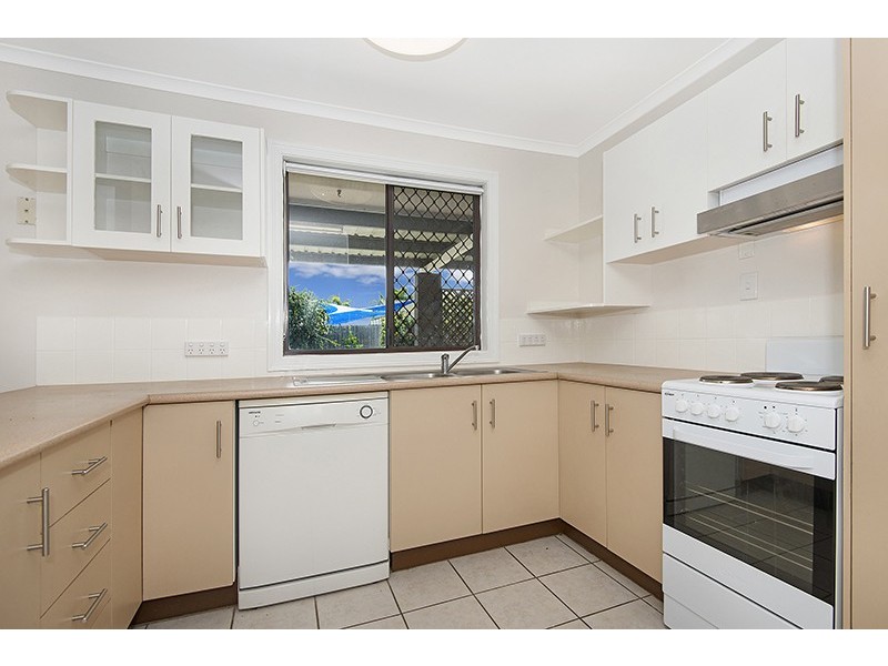 70 Whitsunday Drive, Kirwan QLD 4817