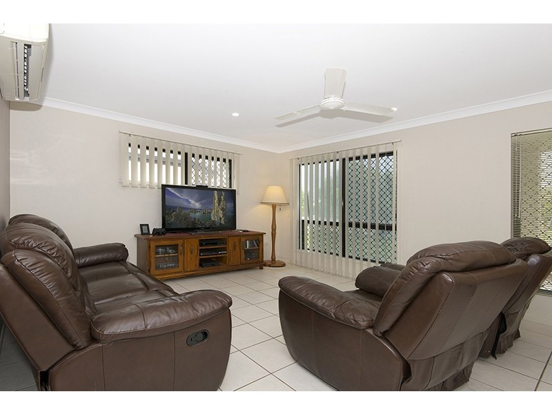 13 Langley Place, Kirwan QLD 4817