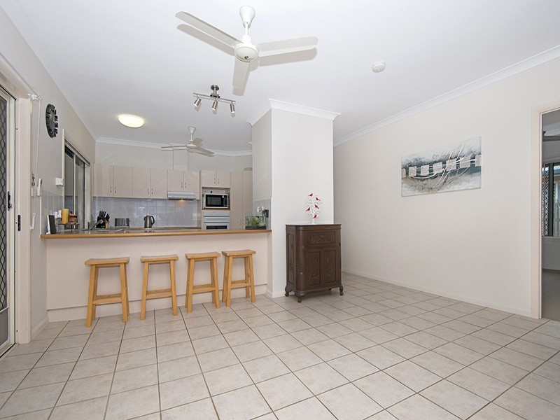 2 Alpina Place, Kirwan QLD 4817