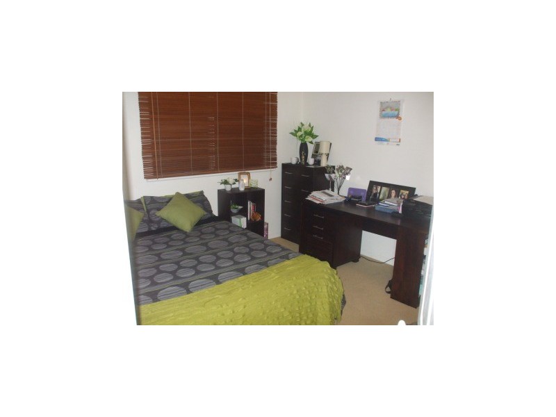 7/24 Martinez Avemue, West End QLD 4810