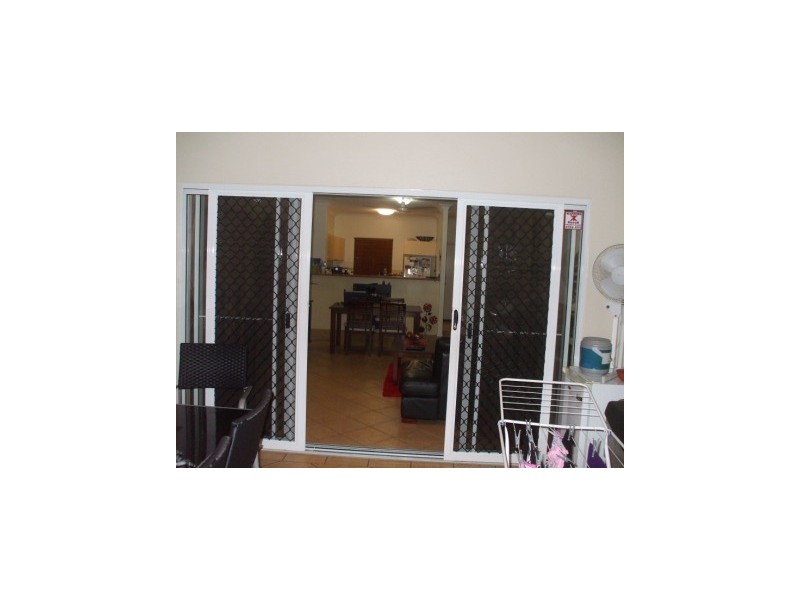 7/24 Martinez Avemue, West End QLD 4810