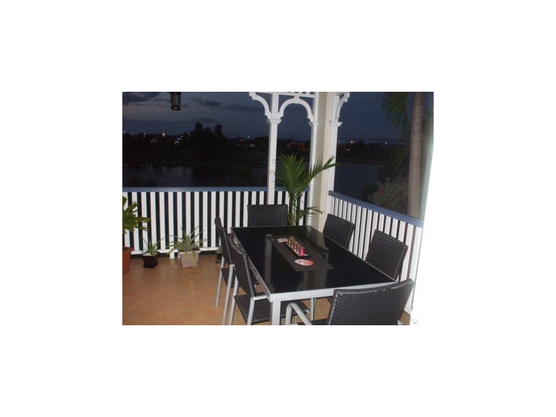7/24 Martinez Avemue, West End QLD 4810