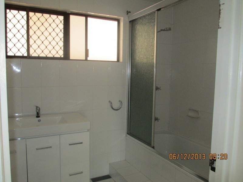 9 Karanya Street, Mount Louisa QLD 4814