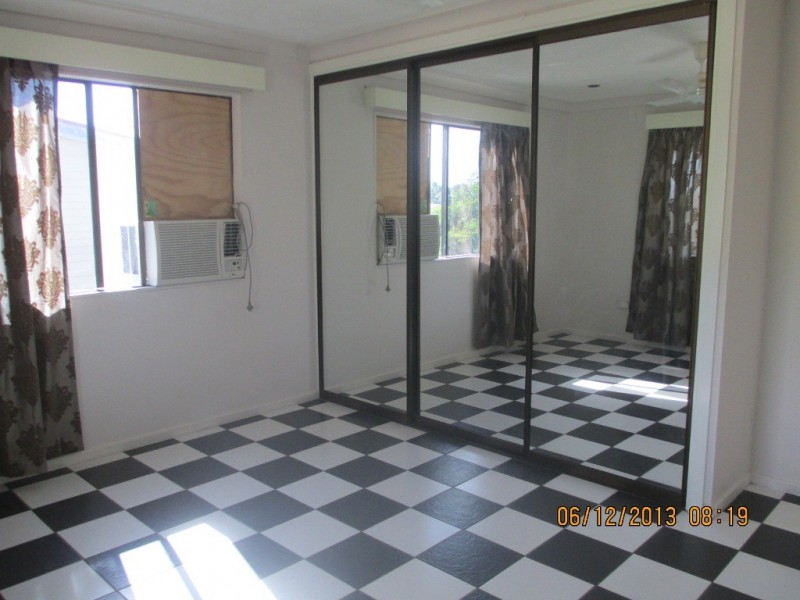 9 Karanya Street, Mount Louisa QLD 4814