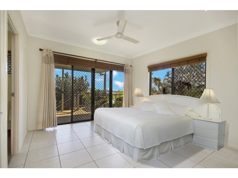 24 Britomart Street, Bushland Beach QLD 4818