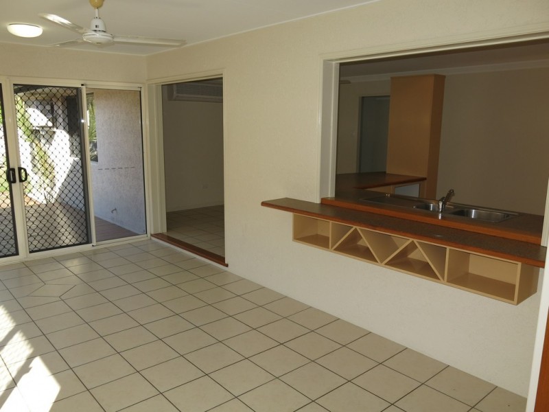 4 Ashburton Place, Douglas QLD 4814