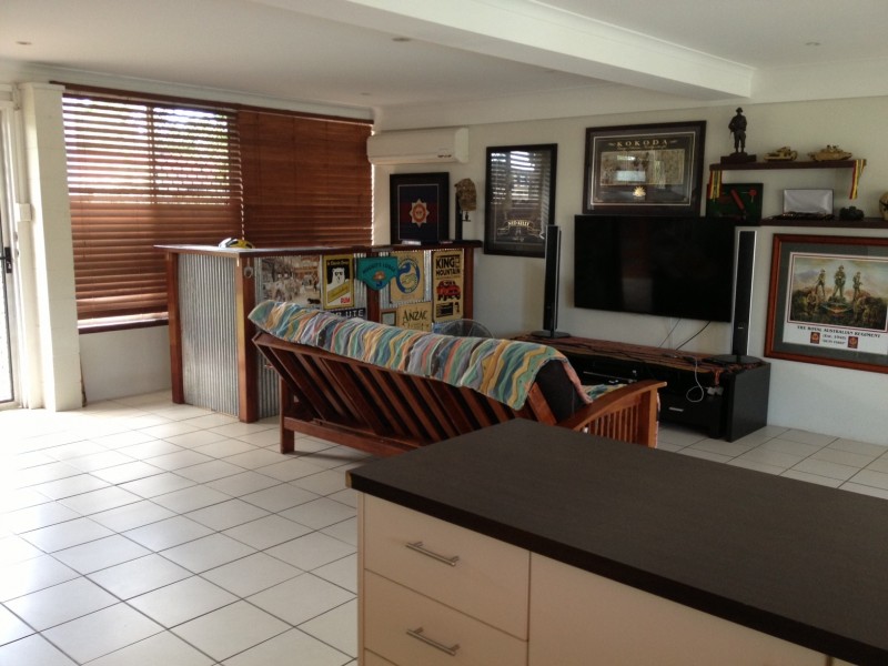 11 Valencia Street, Kirwan QLD 4817