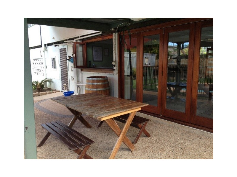 11 Valencia Street, Kirwan QLD 4817