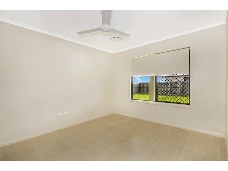 58 Shoalmarra Drive, Mount Low QLD 4818