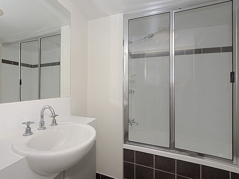 63/11-17 Stanley Street, Townsville City QLD 4810