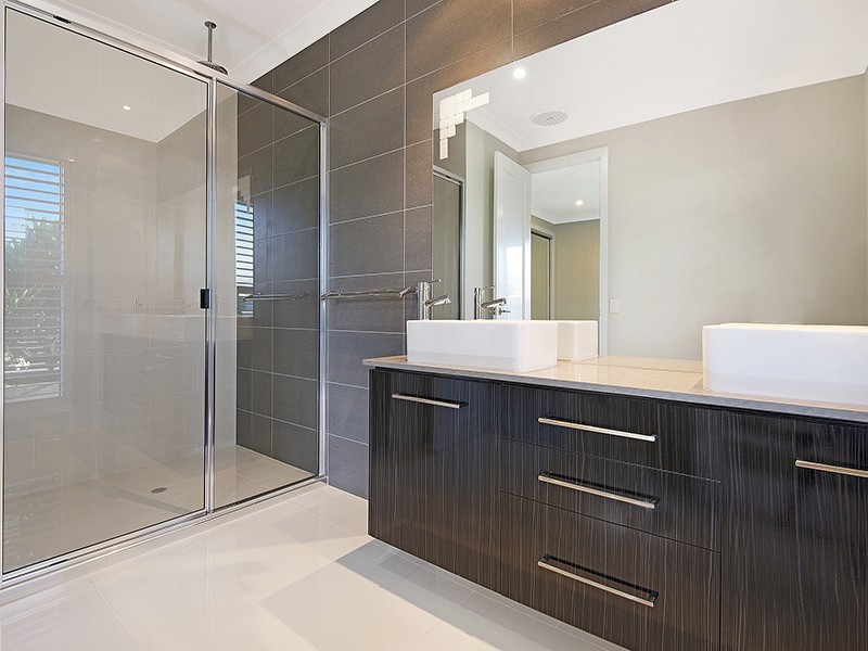 18 River Parks Boulevard, Kelso QLD 4815