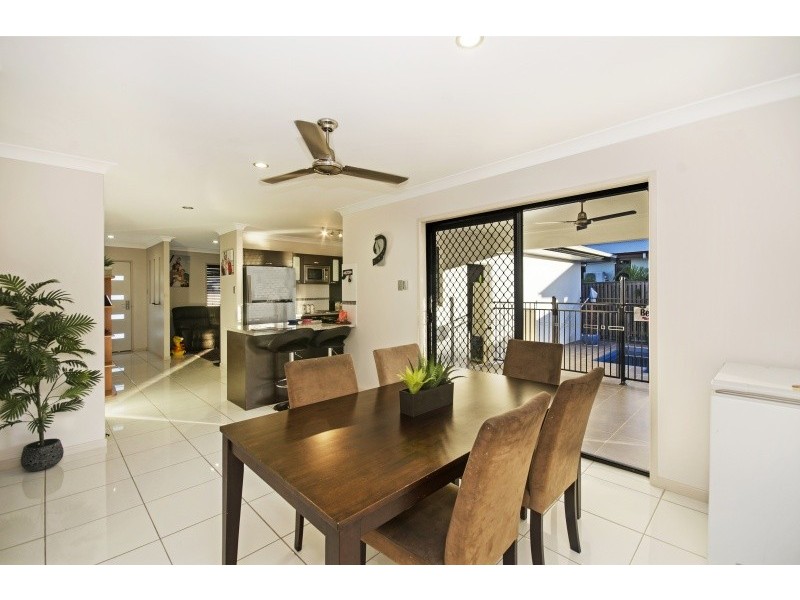 9 Dugong Court, Bushland Beach QLD 4818