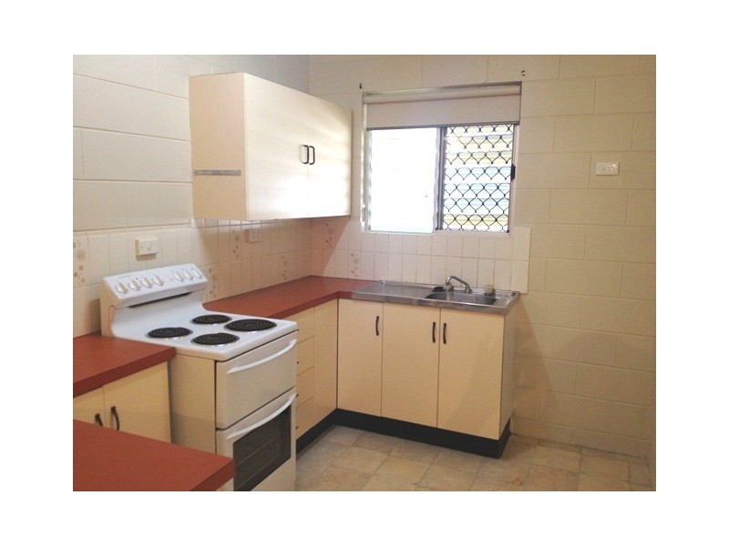 2/64 McBride Street, Kirwan QLD 4817