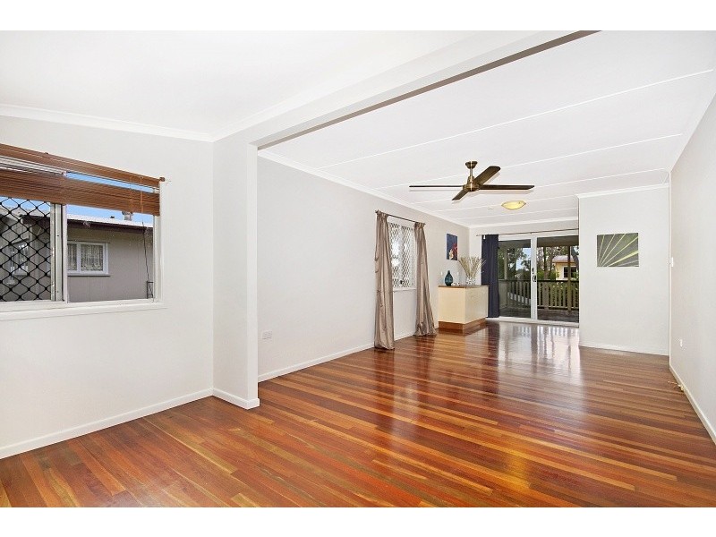 4 Brett Street, Cranbrook QLD 4814