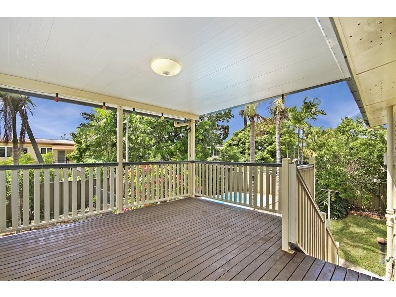 4 Brett Street, Cranbrook QLD 4814