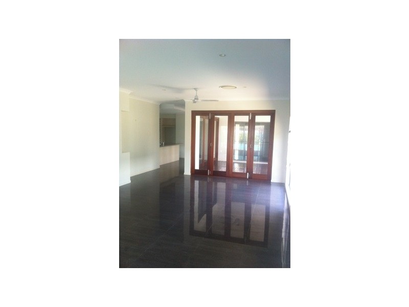 34 Dunlop Street, Kelso QLD 4815