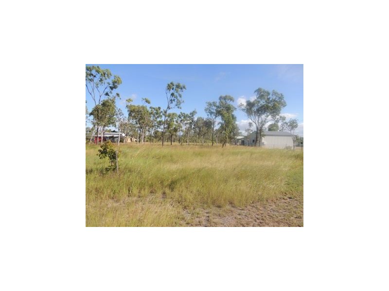 5 Black view Avenue, Black River QLD 4818