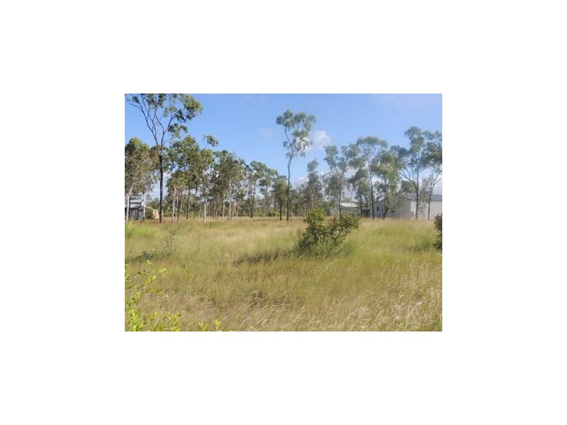 5 Black view Avenue, Black River QLD 4818