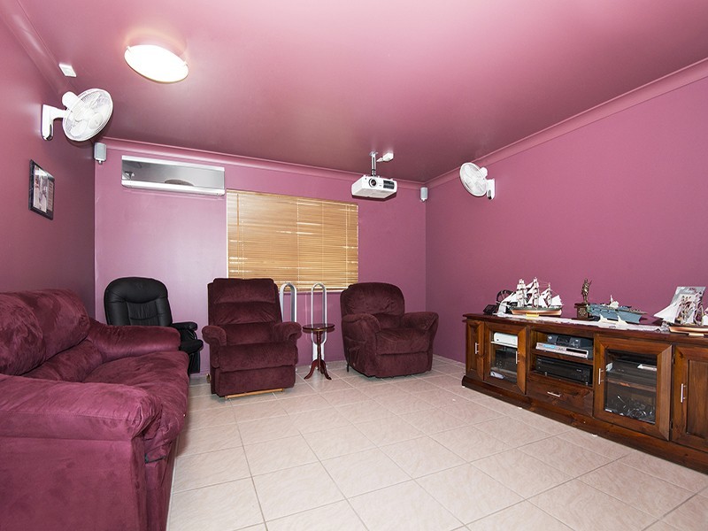 6 Angelus Place, Kirwan QLD 4817