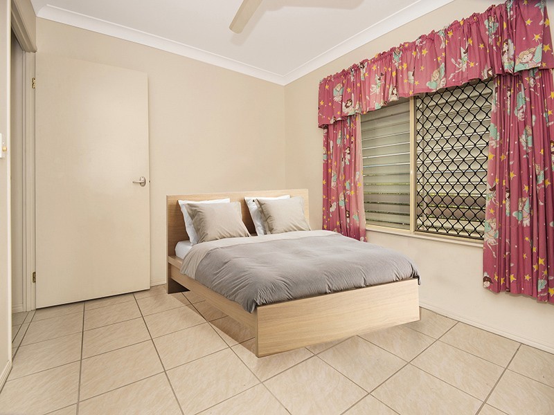 6 Angelus Place, Kirwan QLD 4817