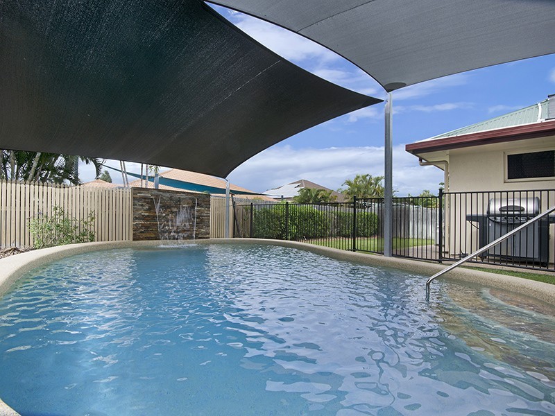6 Angelus Place, Kirwan QLD 4817
