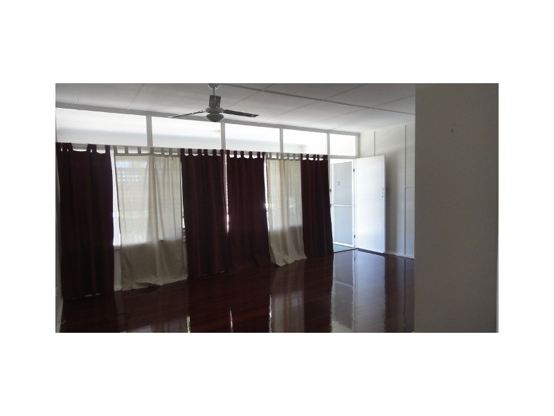 19 Parry Street, Belgian Gardens QLD 4810