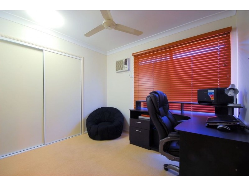 7 Littabella Place, Bushland Beach QLD 4818