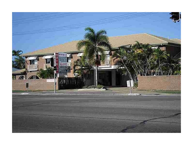 72-74 Bowen Road, Rosslea QLD 4812