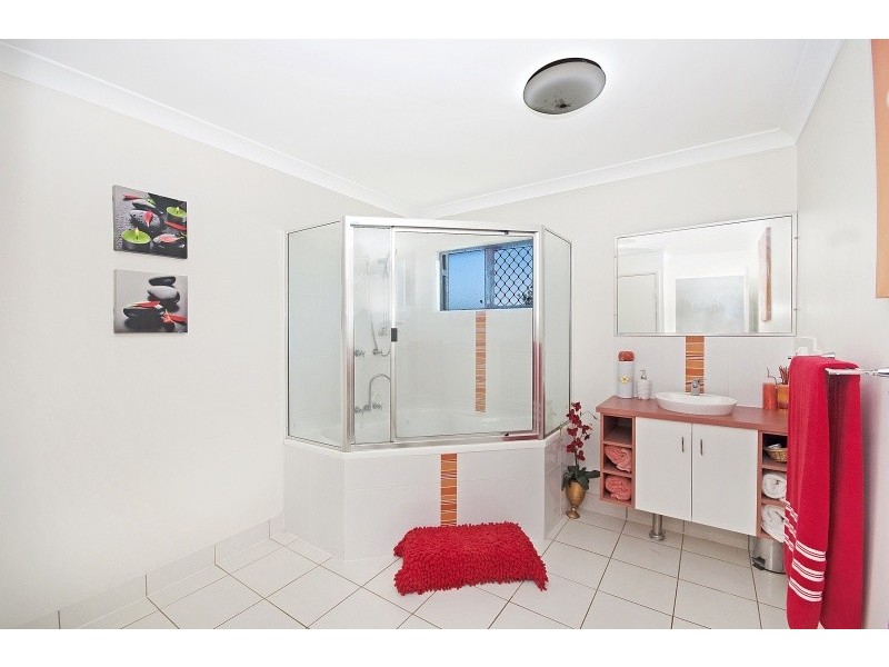 20 Blackview Avenue, Black River QLD 4818