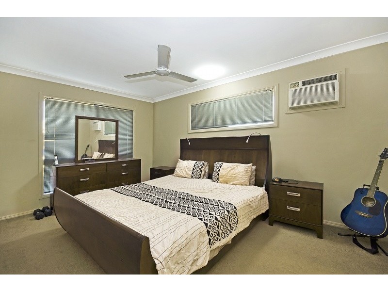 18 Mariala Court, Bushland Beach QLD 4818