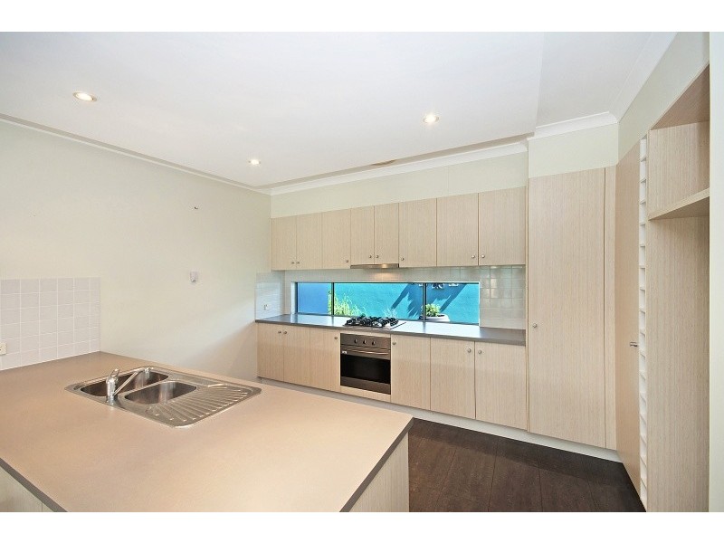 34 Dunlop Street, Kelso QLD 4815