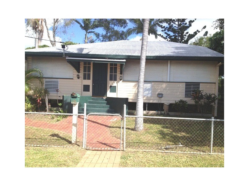 16 Greenslade Street, West End QLD 4810