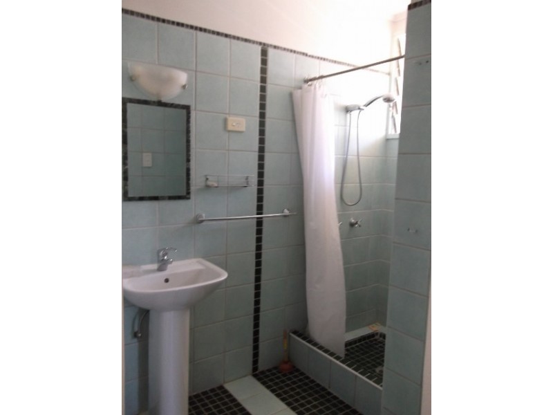 2/209 Bayswater Road, Currajong QLD 4812