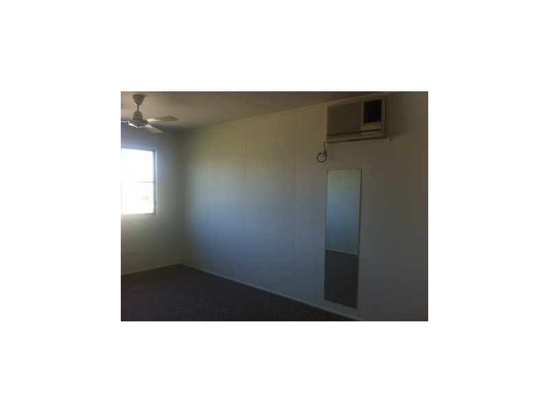 28 Merryl Street, Rasmussen QLD 4815
