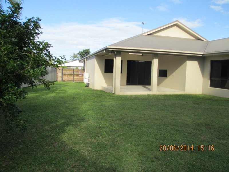 41 Eshelby Street, Bushland Beach QLD 4818