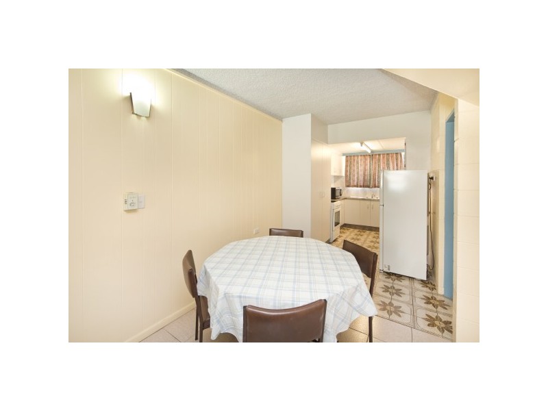 105 The Strand, North Ward QLD 4810