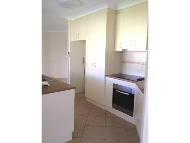 86 Klewarra Blvd, Douglas QLD 4814